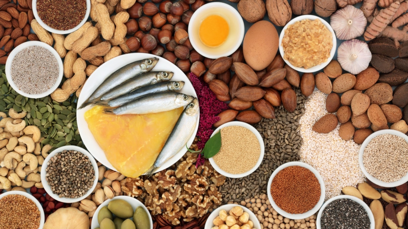 Health food high in lipds. Ingredients contain unsaturated fats for healthy heart and cholesterol levels with nuts, seeds, dairy, seafood, legumes and grain. High in antioxidants, fibre, omega 3, protein.