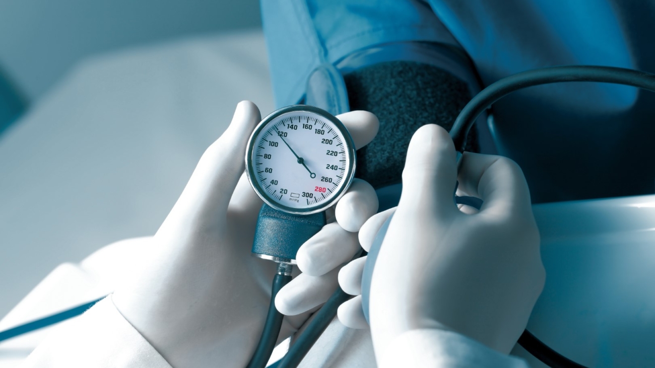 Measurement of blood pressure in hospital