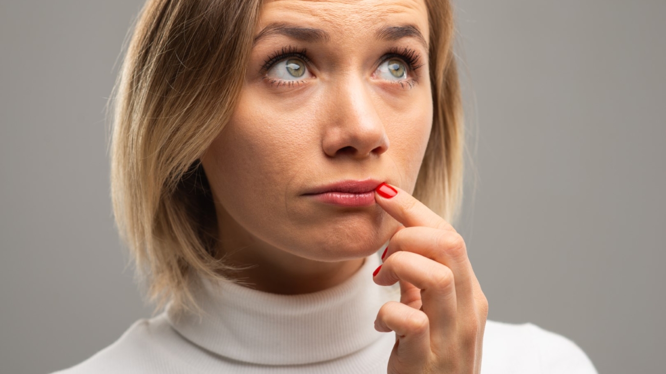 herpes on the lips, beauty and health, female lips